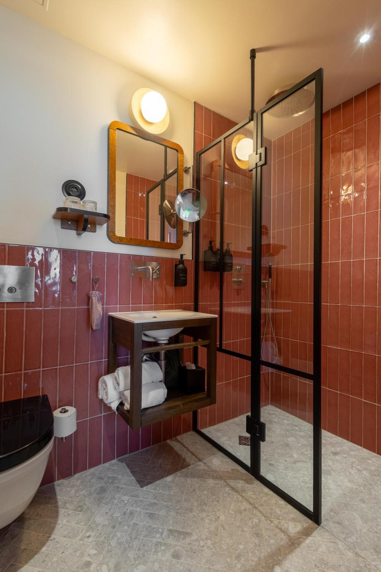 Grand Joanne Hotell